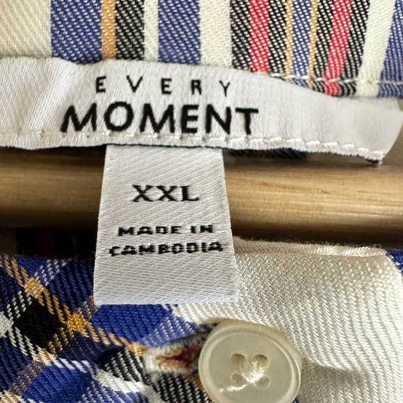 Plaid Pintuck Plaid Top - Picture 5 of 7